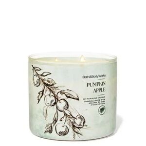 Bath & Body Works Pumpkin Apple Candle - White